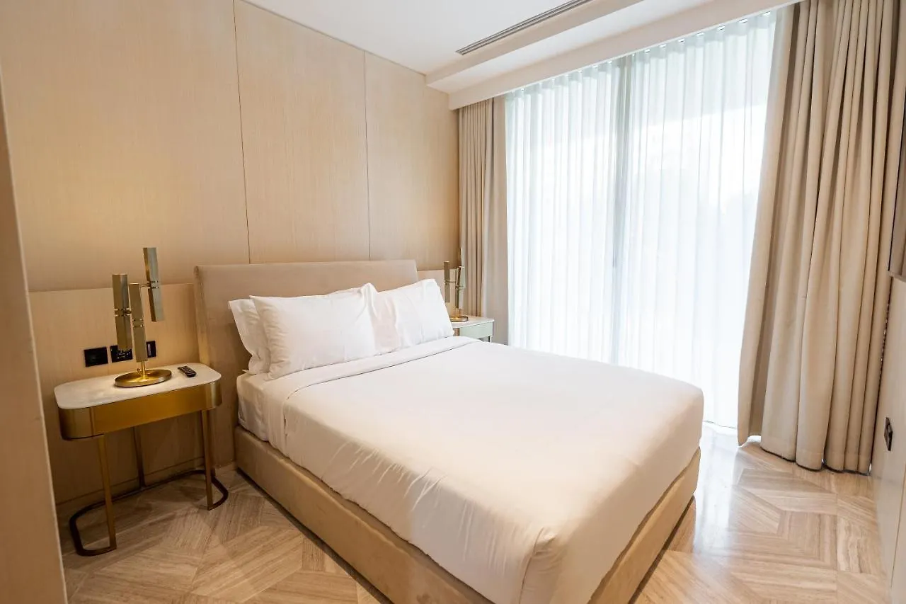 Daniels 3Br And Maid'S Room In Five Palm With Garden View Dubai Apartment